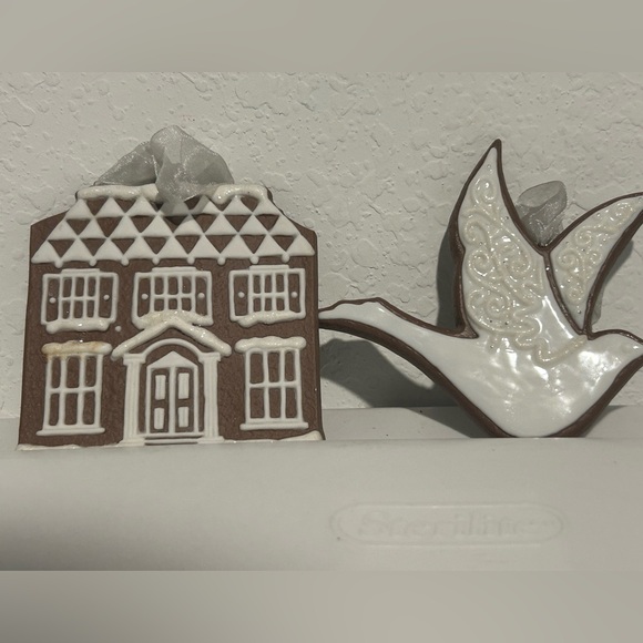 Two Midwest of Cannon Falls Baker Street Christmas ornaments! - Picture 2 of 5